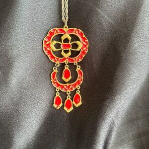 Elegant Red and Gold Pendant Necklace